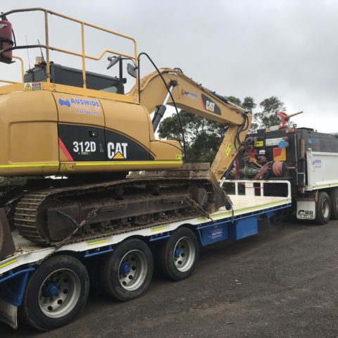 Auswide Plumbing water tip truck excavator